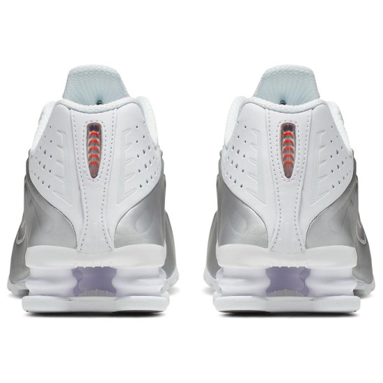 Nike Shox R4